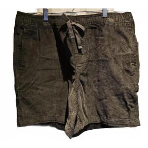 Original use olive green ribbed utility shorts size L